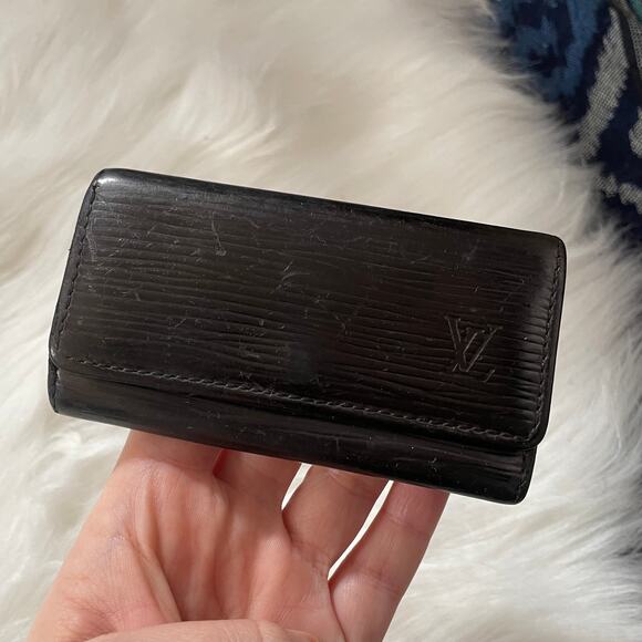 Louis Vuitton 4 Key Holder Chain Wallet Black Epi Leather SLG - Picture 1 of 9